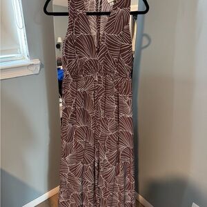 Target - Brown and White Patterned Sleeveless Jumpsuit